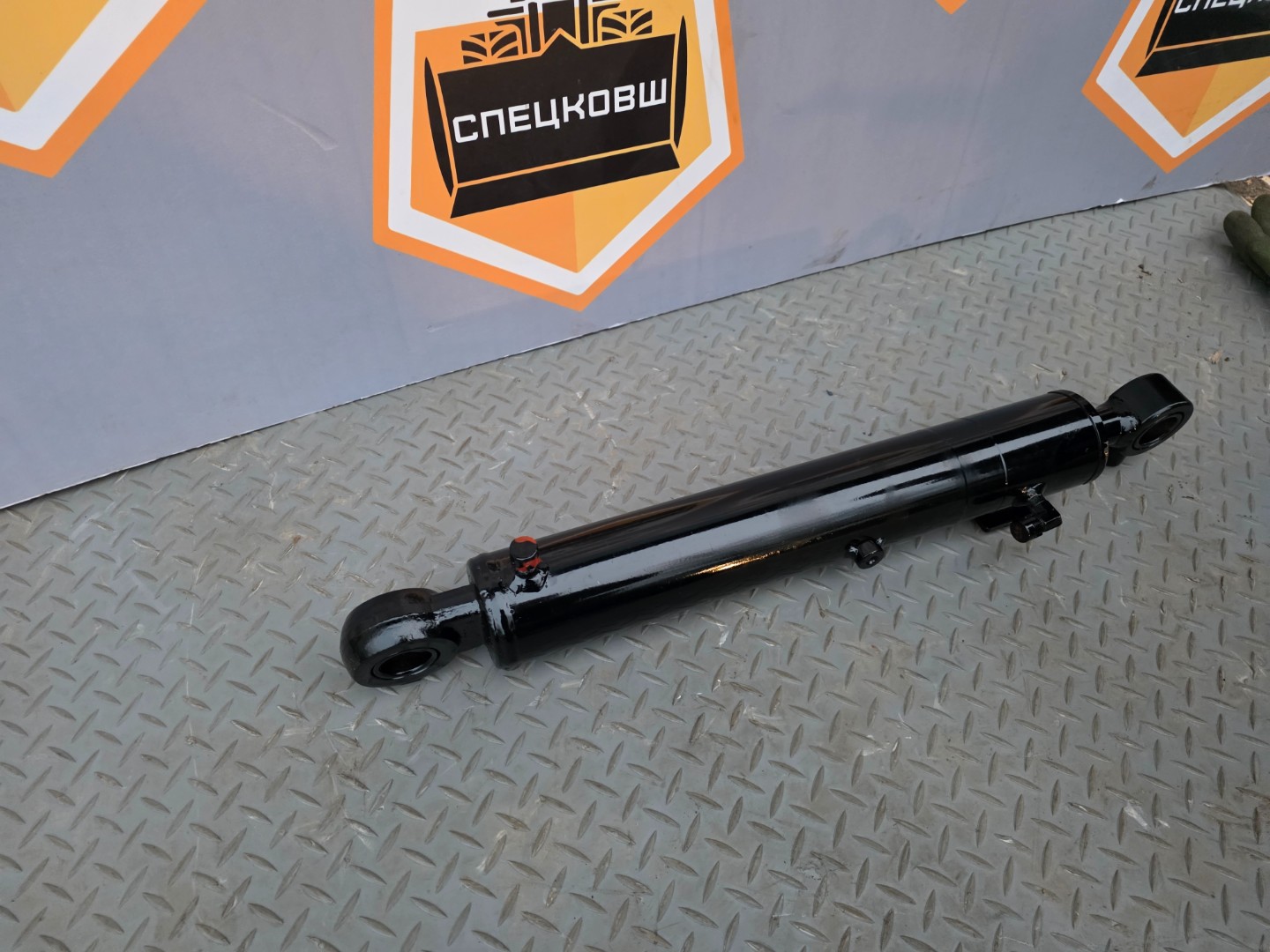 Гидроцилиндр для мини-экскаватора Rippa R319, R10