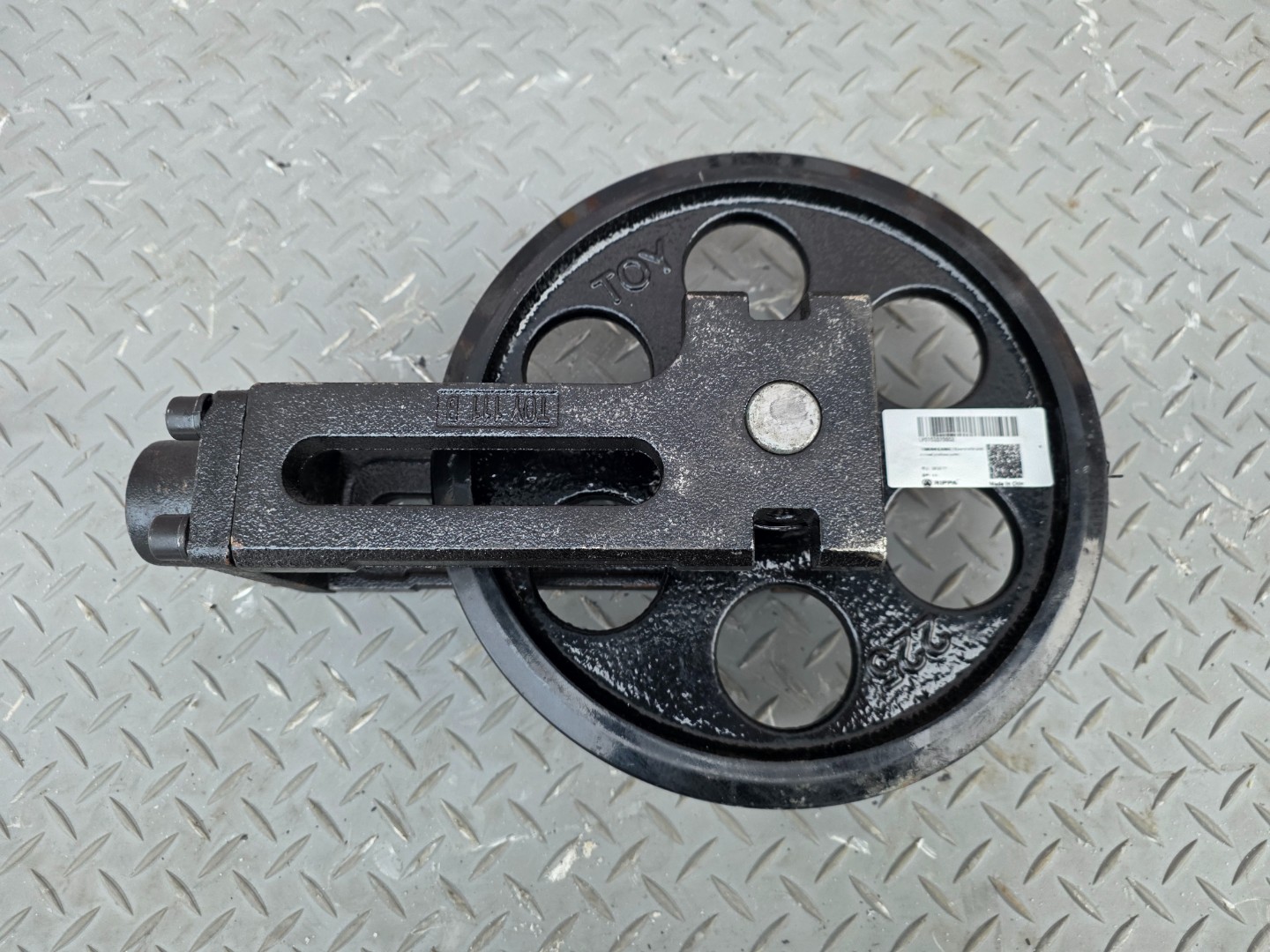 Ленивец (направляющее колесо) для RIPPA R319